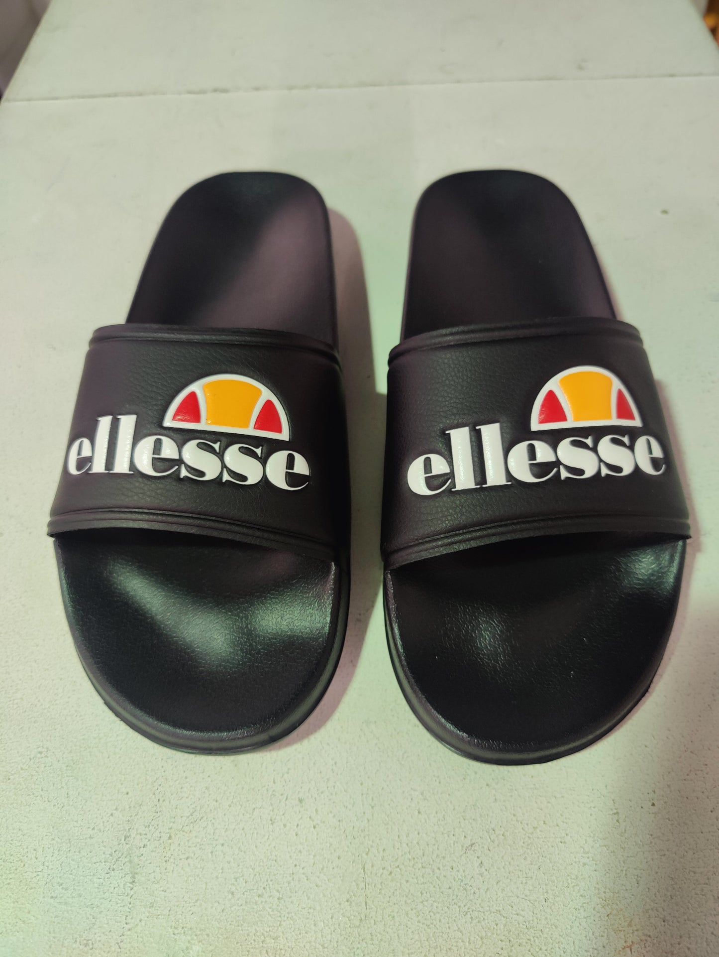 Ellesse Slider 11
