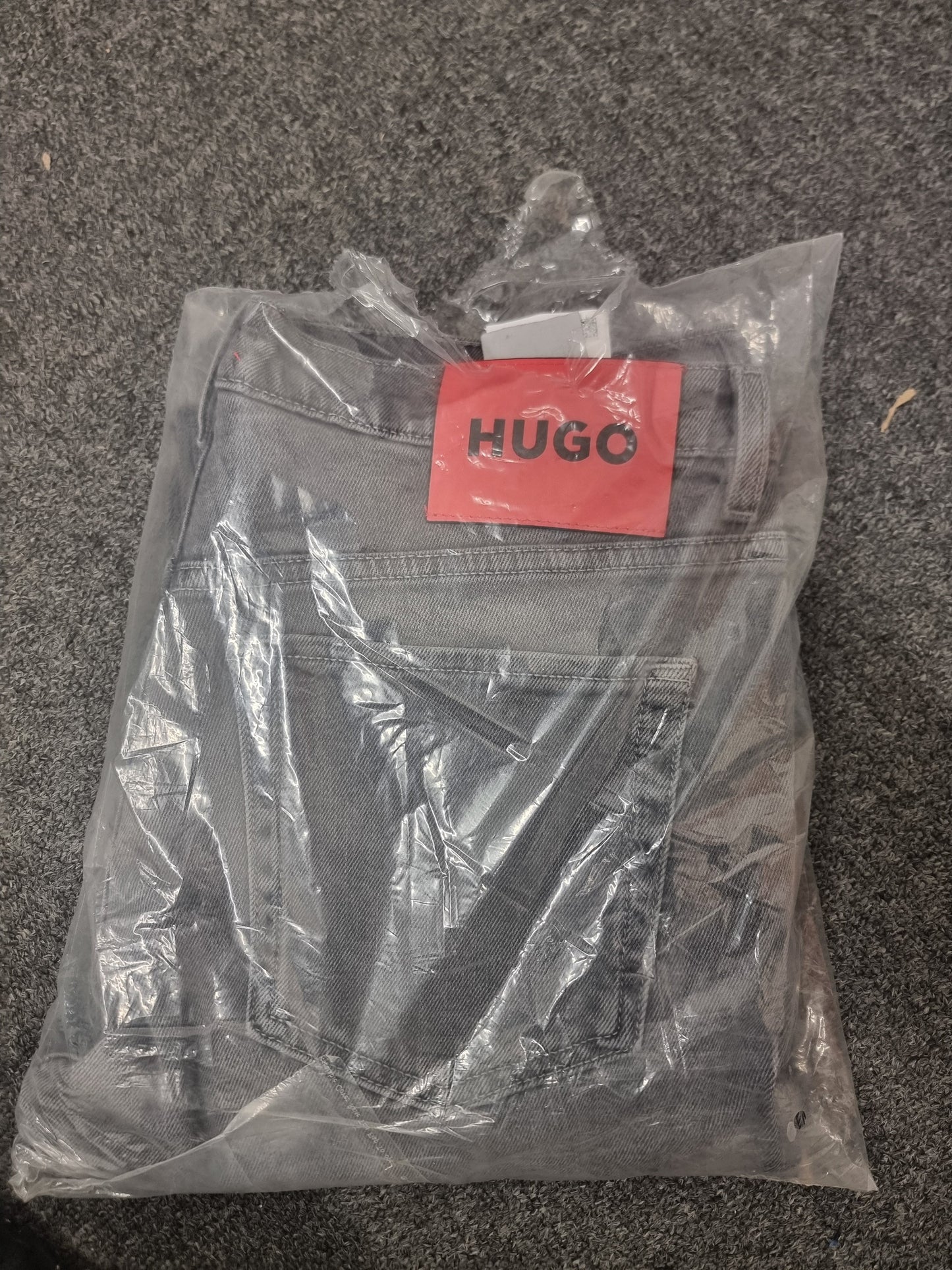 Hugo Boss 634 Tapered Fit Jeans