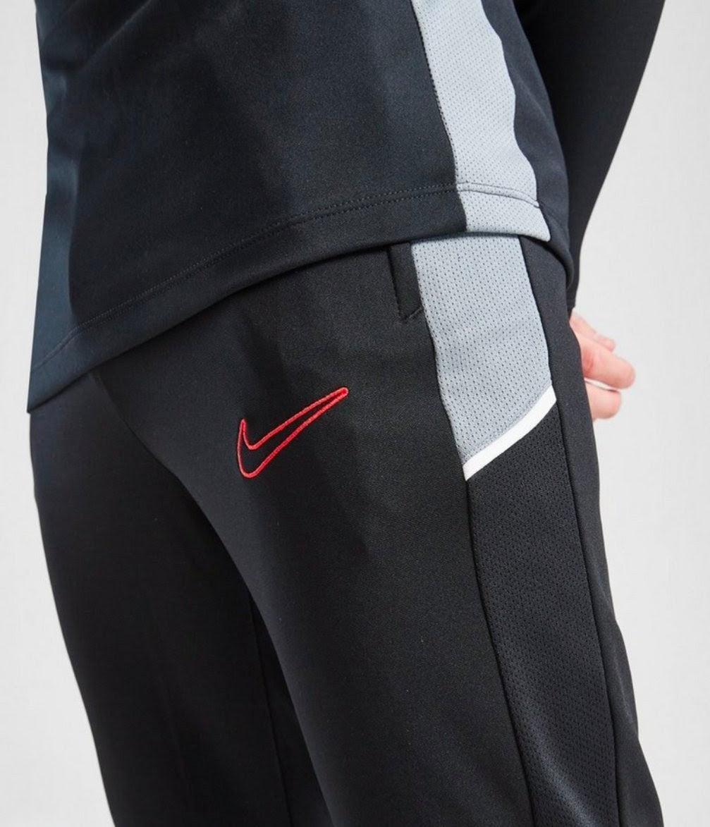 Nike Older Kids Joggers