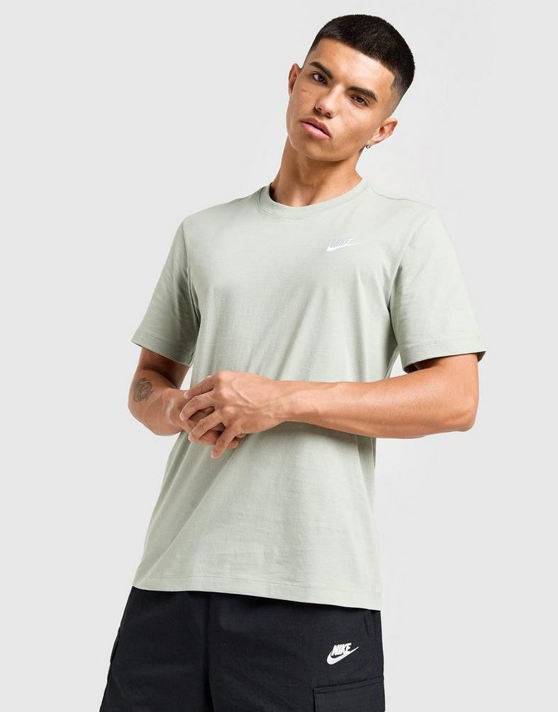 Nike Club T-Shirt