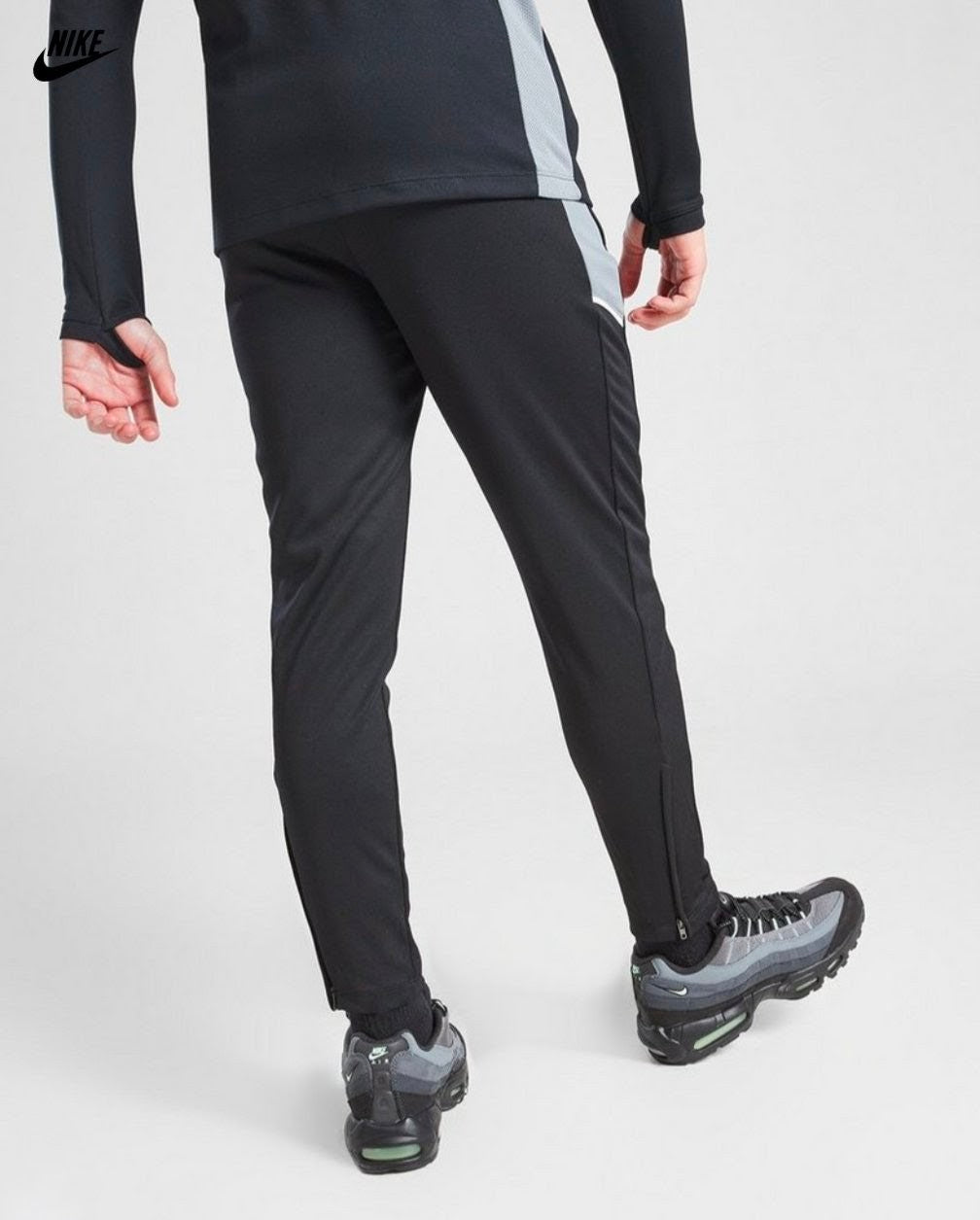 Nike Older Kids Joggers