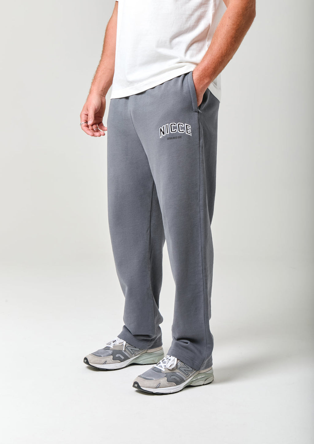NICCE Mens Elevate Open Hem Joggers
