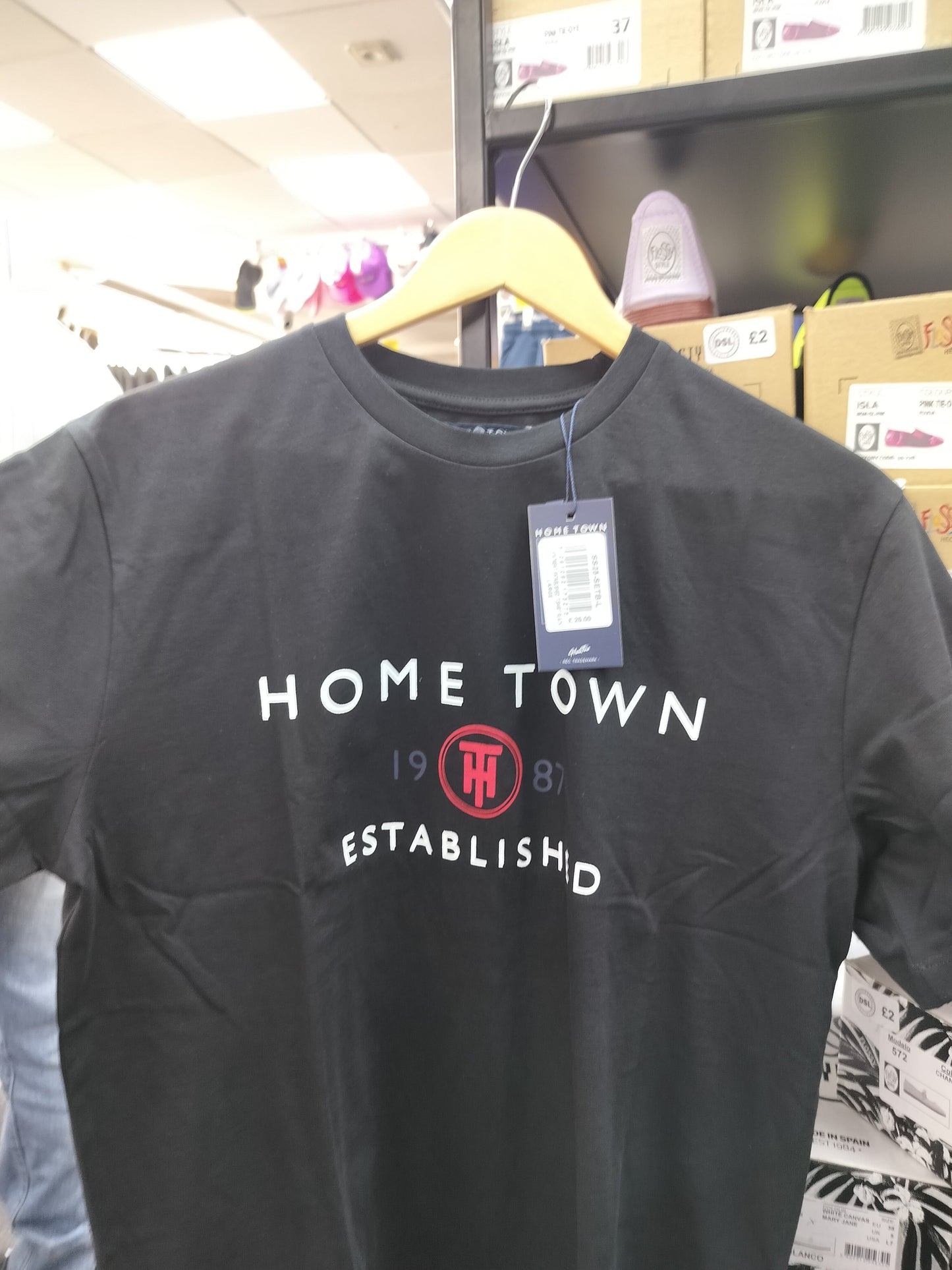 HomeTown Statement Established T-Shirt - Black